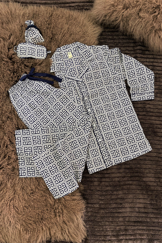 Women’s Sleep Set (Pyjamas, Sleepshirt, Sleeping Mask & Pouch ) - Greek Key WN
