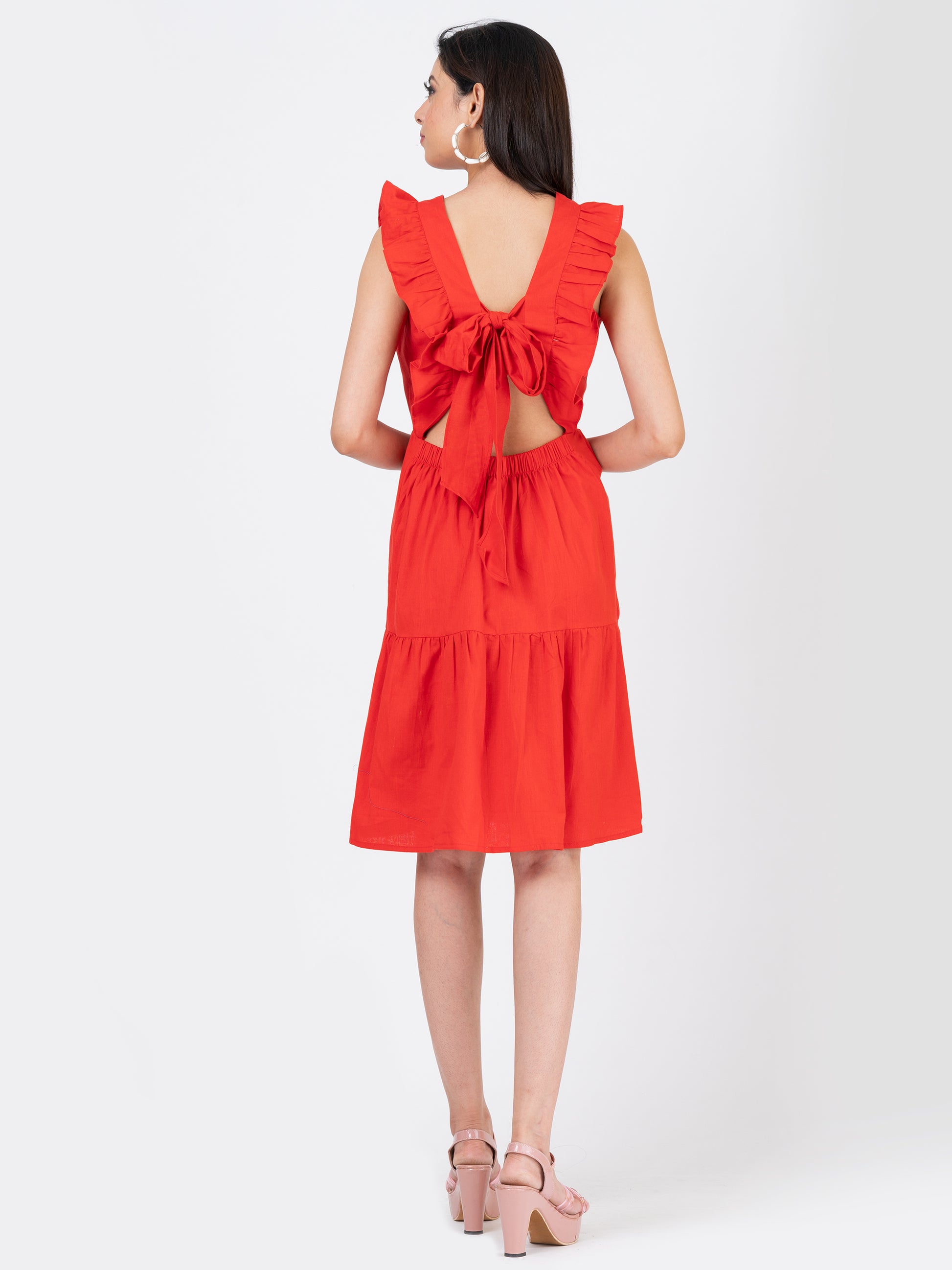 red brunch dress A little red dress moment Perfect for vacations, brunch, date nights & all your sunny day plans Shop Halee's look + more in store today!